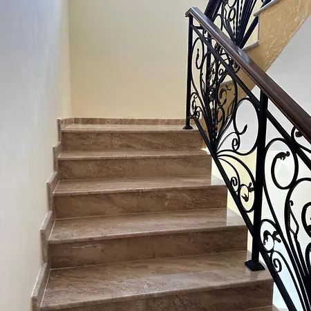 Bravo 1 Morenia סאני ביץ'