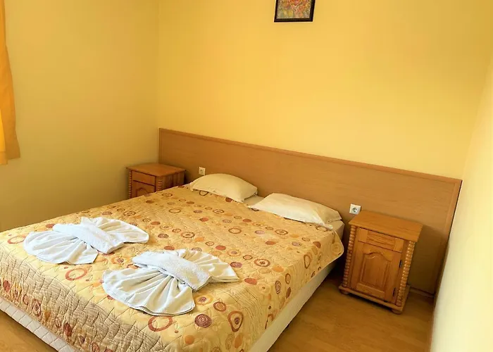 Bravo 1 Morenia Σάνι Μπιτς